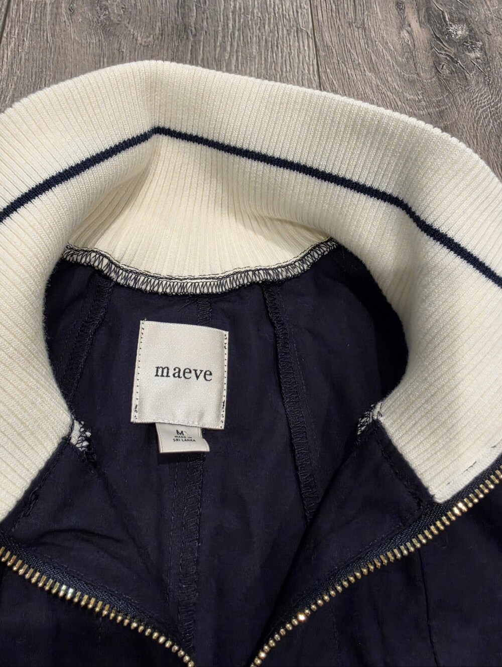 Maeve Anthropologie Navy Cream Statement Collar Gold Zip Top Medium - Picture 5 of 11